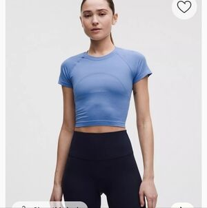 EUC Lululemon Swiftly Tech Cropped Short-Sleeve Shirt 2.0